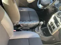 Begagnad Dacia Sandero Lauréate 90 HK (66 kW) 2012 Vit Sedan