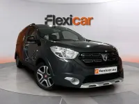 Usado Dacia Dokker Essentiel 131 CV (96 kW) 2019 Gris Monovolumen