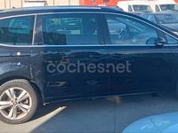 Usado Seat Alhambra 150 CV (110 kW) 2022 Azul Monovolumen