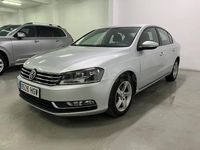 Usado VW Passat Edition 105 CV (77 kW) 2011 Gris / plata Berlina