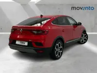 Usado Renault Arkana Techno 145 CV (106 kW) 2022 Rojo SUV