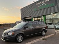 Usado Lancia Voyager Platinum 178 CV (130 kW) 2014 Gris / plata Monovolumen