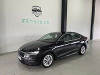 Usado Skoda Octavia Selection 115 CV (84 kW) 2022 Negro Berlina