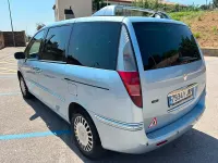 Usado Lancia Phedra 136 CV (100 kW) 2007 Azul Monovolumen