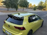 Usado VW Golf VIII R-line 150 CV (110 kW) 2022 Amarillo Berlina