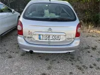 Usado Citroën Xsara Picasso Exclusive 90 CV (66 kW) 2003 Gris / plata Monovolumen