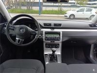 Usado VW Passat 105 CV (77 kW) 2011 Marrón Familiar