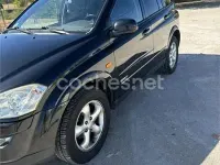 Usado SsangYong Kyron Limited 141 CV (103 kW) 2007 Negro SUV