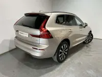 Usado Volvo XC60 Core 197 CV (144 kW) 2023 Beige SUV