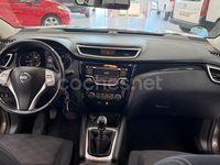 Usado Nissan Qashqai Acenta 115 CV (84 kW) 2015 Gris / plata SUV