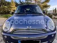Usado Mini One Cabriolet 90 CV (66 kW) 2008 Violeta / lila Descapotable