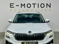 Usado Skoda Karoq Ambition 115 CV (84 kW) 2022 Blanco SUV