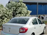 Usado Dacia Logan Ambiance 75 CV (55 kW) 2014 Blanco Berlina