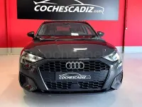 Usado Audi A3 110 CV (80 kW) 2021 Gris / plata Berlina