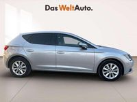 Usado Seat Leon ST Style 125 CV (91 kW) 2018 Gris Familiar
