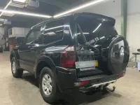 Usado Mitsubishi Montero Intense 182 CV (133 kW) 2005 Negro SUV