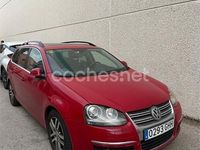 Usado VW Golf V Advance 122 CV (89 kW) 2008 Rojo Familiar