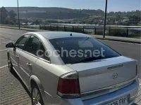 Usado Opel Vectra Elegance 140 CV (102 kW) 2007 Gris / plata Berlina