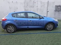 Usado Renault Mégane Life 115 CV (84 kW) 2014 Azul Berlina
