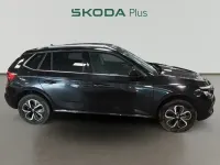 Usado Skoda Kamiq Selection 115 CV (84 kW) 2025 Negro SUV