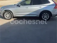 Usado Volvo XC60 Momentum 190 CV (139 kW) 2019 Gris / plata SUV