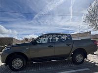 Usado Mitsubishi L200 154 CV (113 kW) 2015 Verde Pickup/Camioneta