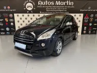 Usado Peugeot 3008 200 CV (147 kW) 2014 Negro Familiar
