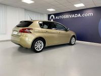 Usado Peugeot 308 Style 130 CV (95 kW) 2018 Dorado Utilitario