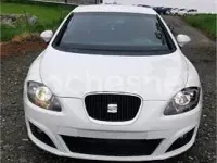 Usado Seat Leon ST Style 105 CV (77 kW) 2013 Blanco Familiar