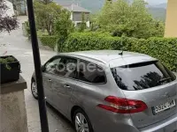 Usado Peugeot 308 SW Active 130 CV (95 kW) 2016 Gris / plata Familiar