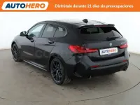 Usado BMW 120 M Sport 190 CV (139 kW) 2021 Negro Berlina