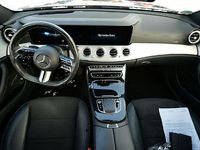 Usado Mercedes E300 AMG line 306 CV (225 kW) 2023 Azul Familiar