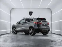 Begagnad Nissan Qashqai Tekna 116 HK (85 kW) 2016 Grå SUV