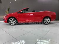 Usado Ford Focus Cabriolet Titanium 136 CV (100 kW) 2008 Granate Descapotable