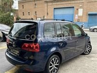 Usado VW Touran Advance 105 CV (77 kW) 2012 Azul Monovolumen