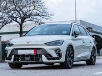 Usado Cupra Leon VZ 333 CV (244 kW) 2025 Beige Familiar
