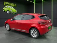 Usado Renault Clio V Intens 90 CV (66 kW) 2021 Rojo Berlina