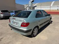Usado Citroën Xsara 90 CV (66 kW) 2003 Verde Berlina