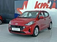Usado Hyundai i10 67 CV (49 kW) 2021 Rojo Utilitario