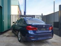 Usado BMW 318 Comfort Edition 150 CV (110 kW) 2018 Azul Berlina