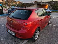 Usado Seat Ibiza Reference 90 CV (66 kW) 2011 Granate Berlina
