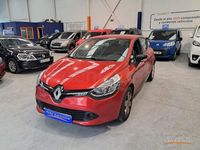 Usado Renault Clio IV Authentique 75 CV (55 kW) 2013 Naranja Berlina