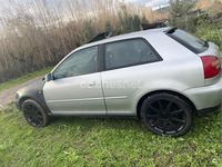Usado Audi A3 Ambition 125 CV (91 kW) 1999 Gris / plata Berlina