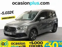 Usado Mercedes 180 116 CV (85 kW) 2023 Plateado Berlina