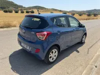 Usado Hyundai i10 66 CV (48 kW) 2014 Azul Utilitario