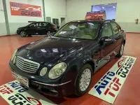 Usado Mercedes E320 Avantgarde 224 CV (164 kW) 2005 Azul Berlina