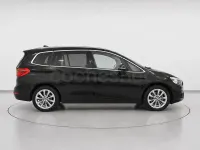 Usado BMW 218 Comfort Edition 150 CV (110 kW) 2016 Negro Familiar