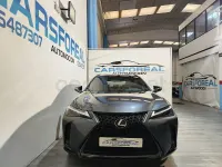 Usado Lexus UX Sport Line 184 CV (135 kW) 2023 Gris / plata SUV