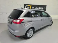 Usado Ford Grand C-Max Titanium 140 CV (102 kW) 2011 Gris / plata Monovolumen