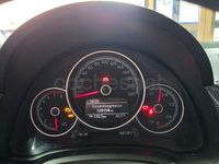 Usado VW up! move up! 60 CV (44 kW) 2018 Rojo Utilitario